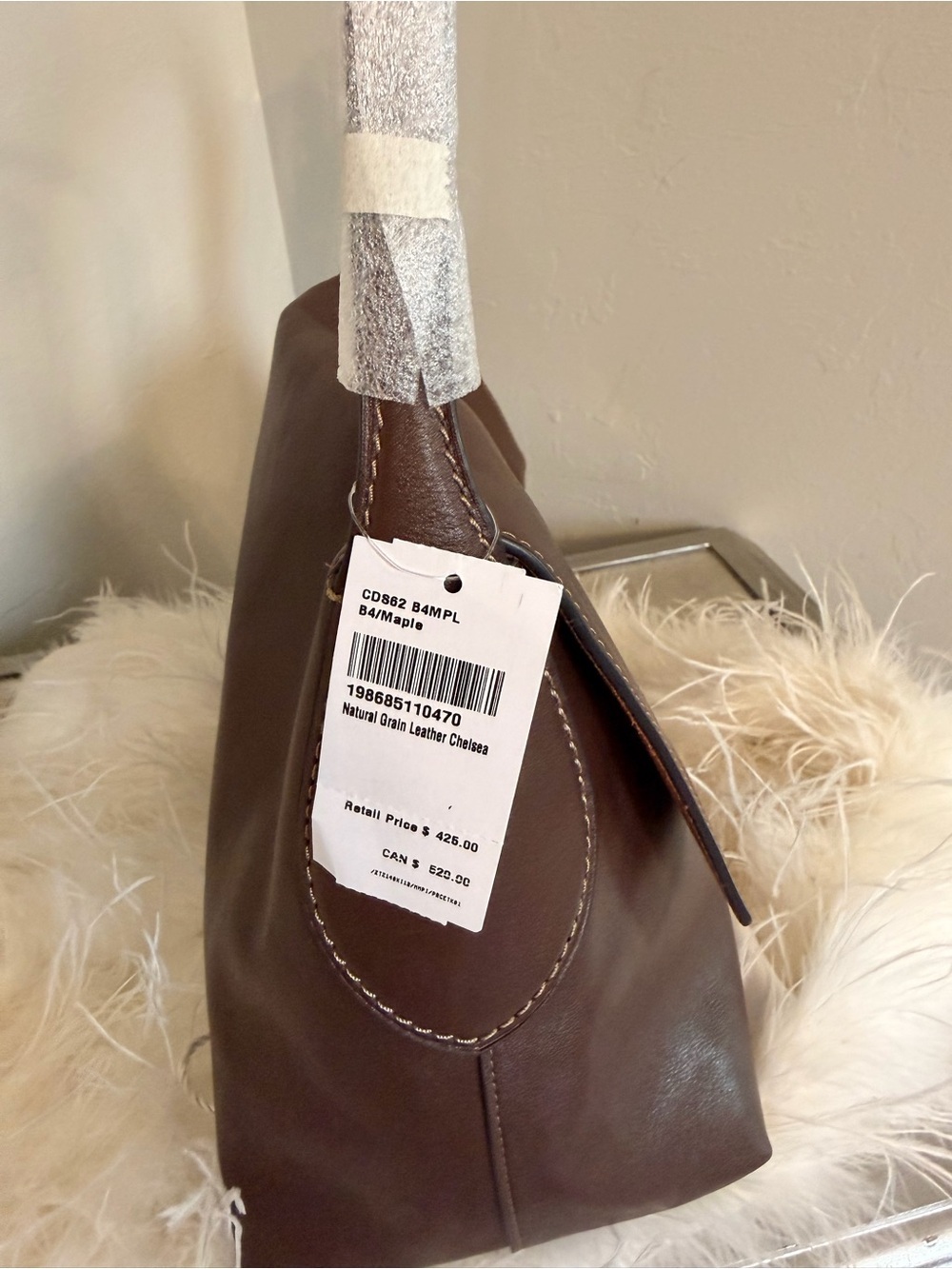Coach Chelsea Shoulder Bag 36 in Maple - Picture 6 of 10